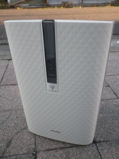 ■配達可■SHARP シャープ 加湿空気清浄機 プラズマクラスター  KC-W65-W 白 ホワイト
