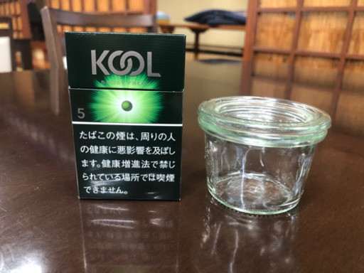 ドイツ製蓋付きの可愛い瓶(未使用)