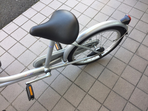 取りに来られる方限定!　BRIDGESTONE(ブリヂストン)の三輪自転車です!