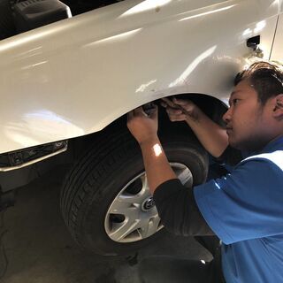 自動車の板金塗装/整備車検