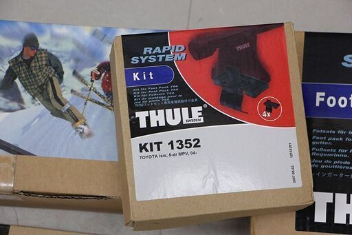 THULE ルーフキャリア セット750 スーリー Foot Pack KIT1352 スクウェアバー 761 ケプニカイザー 725 鍵付 スノーキャリア(A360nxY)