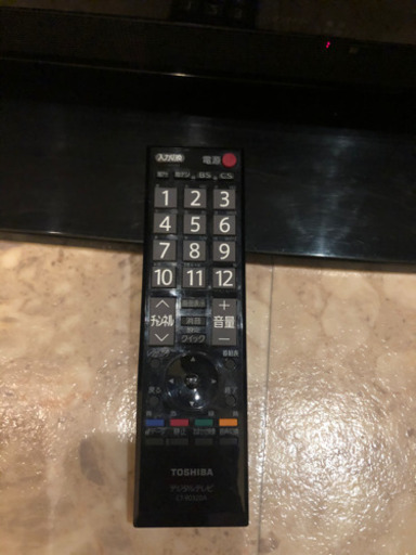 TOSHIBA  テレビ　REGZA 32型
