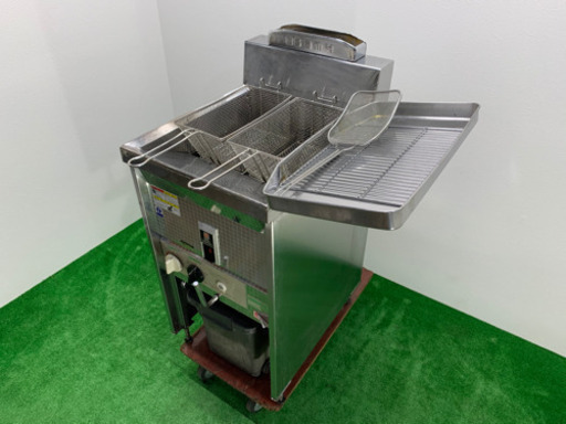 サミー　業務用　ガスフライヤー　18L  都市ガス 2014年製　厨房　飲食店　SF-018
