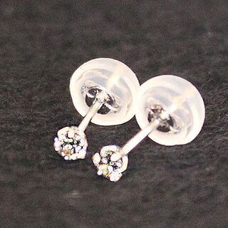 プラチナ ダイヤモンド 0.10ct ピアス　　新品未使用品　シ...