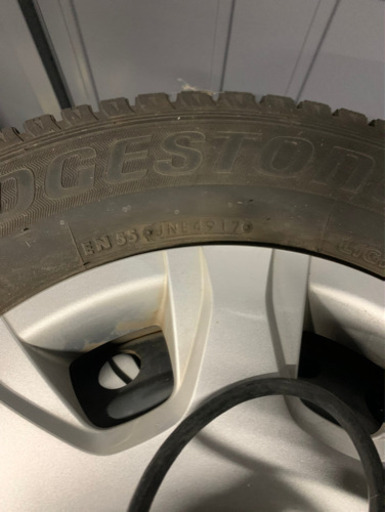 ハイエース　スタッドレス　ブリヂストン