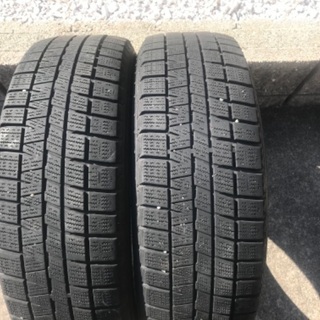 スタッドレスタイヤ　175/65R15 2本セットの画像