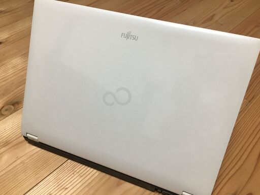 LIFEBOOK SH54/C中古美品 新品SSD&8GBメモリー