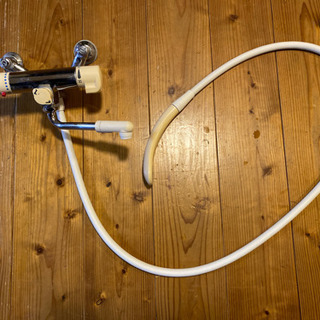 シャワー付き混合水栓