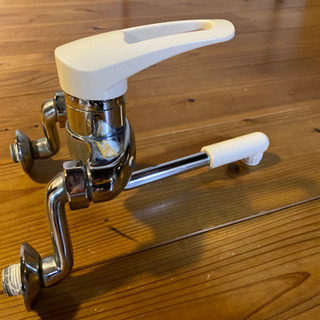 台所用シングルレバー水栓の画像