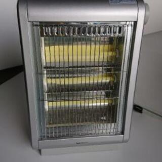 取引中り☆コイズミ電気ストーブ2012年製☆