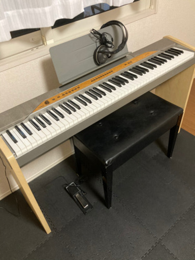 電子ピアノ　privia px110 椅子　ヘッドホン付き