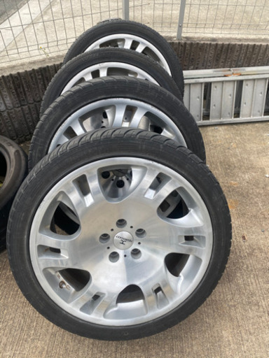 本日のみ　19インチ　4本