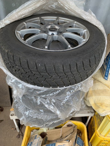 スタッドレス　アルミホイール　175/65R15 4穴　コンパクトカー