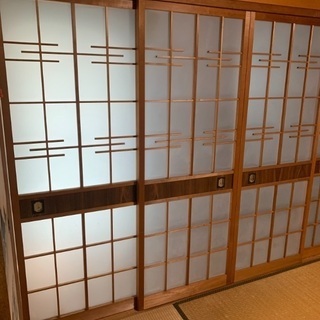 ガラス戸  