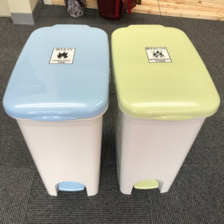 【引取希望】ゴミ箱2つ
