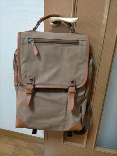 大人のランドセル型バックパック