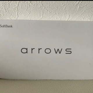 ARROWS U  ホワイト 32 GB SIMフリーの画像