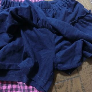 春に活躍!!キッズ　ガールズ　上下6枚セット　130サイズの画像