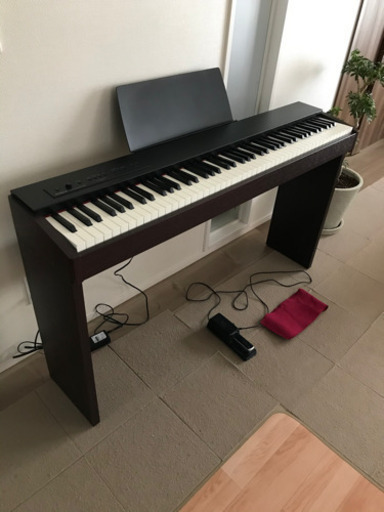 ローランド　電子ピアノ　F-20