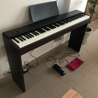 ローランド　電子ピアノ　F-20