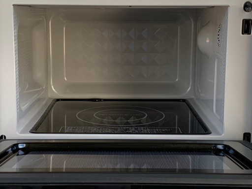 超美品！アイリスオーヤマ フラット庫内電子レンジ◇650W◇2020年製◇IMB-FV1801