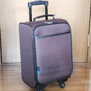 キャリーバッグ　機内持ち込み可能サイズ