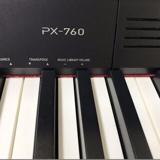 美品！！！　アダプター新品！！！　内蔵１０曲　カシオ　電子ピアノ　３９，９８０円（税別）の画像