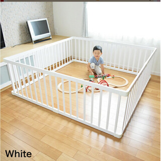 ベビーサークルの画像