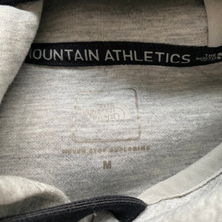 ☆値下げ早い者勝ち☆ノースフェイスパーカーM