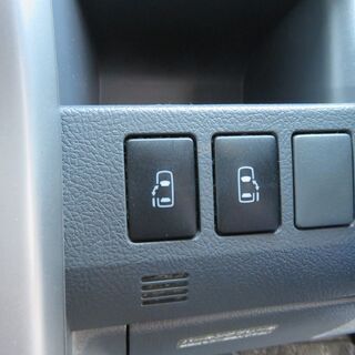 ★ナビ、バックカメラ、両側パワスラ付！ヴォクシーZS煌Ⅱ★の画像