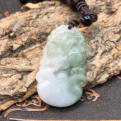 福袋 ネックレス 兎 氷ヒスイ 本翡翠 誕生日プレゼント 縁起物 金運アップ 本物保証