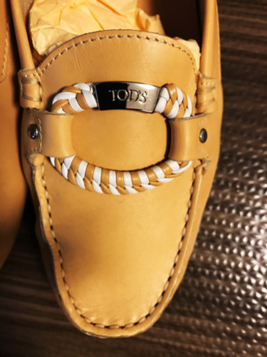 履きやすいTOD’s トッズのドライビングシューズ