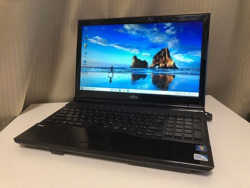 【11/30までに受け渡しできる方2,000円引き】【第2世代Core i3・SSD・webカメラ搭載のFujitsu製ノート】Core i3-2330M メモリ 2GB SSD 128GB WiFi搭載 【Win10 】