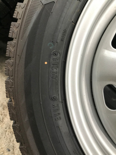 未使用品 165/70R14　ウィンターマックス02 鉄ホイールpcd100