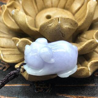 本翡翠　ネックレス イノシシ 可愛い　豚　ミャンマー産　天然翡翠 ヒスイ 誕生日プレゼント 亥年 干支　天然石 鑑別書有 2022072603の画像