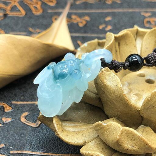 福袋 ネックレス 蜜蜂 本翡翠 氷ヒスイ 緑色 誕生日プレゼント 縁起物 鑑別書有