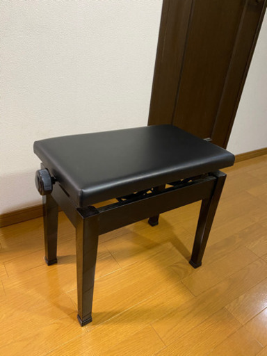 KORG 電子ピアノ（椅子付き）良品です！