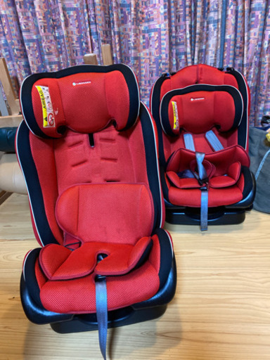 双子チャイルドシート