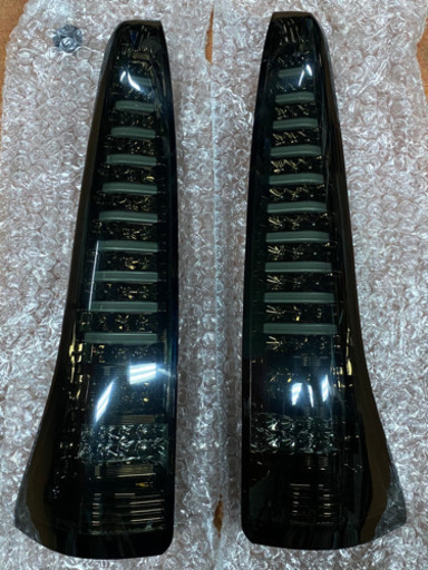 C26 セレナ ヴァレンティ LEDテールランプ