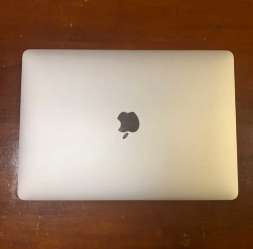 MacBook Air 2019 core i5 美品