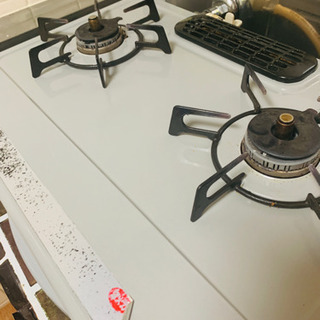【比較的きれいです】ガス台の画像