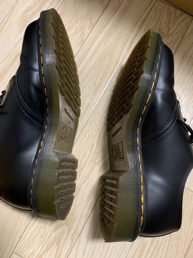 超美品　ドクターマーチン【箱と袋付き】