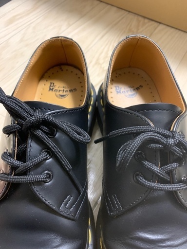 超美品　ドクターマーチン【箱と袋付き】