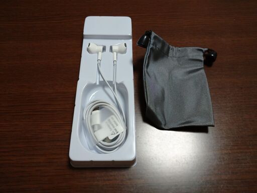 ☆イヤホン iphone用 マイク付き音量調節☆