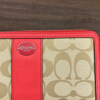coach 長財布　赤の画像