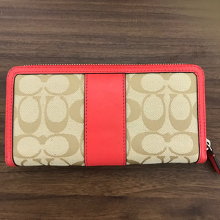 coach 長財布　赤の画像