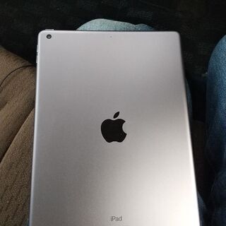 iPad第８世代　Wi-Fiモデル　大特価の画像