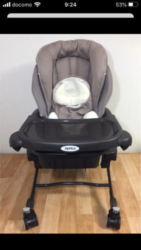 【お取引中】アップリカ　電動バウンサー　ハイローチェア
