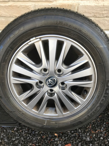 【取り引き中】トヨタ　純正　アルミホイル　15インチ