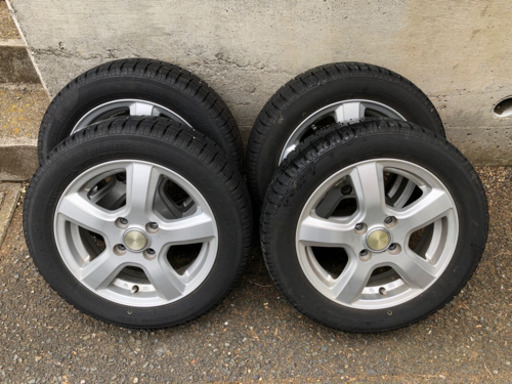 スタッドレスタイヤ　ホイル付　155 65 R14